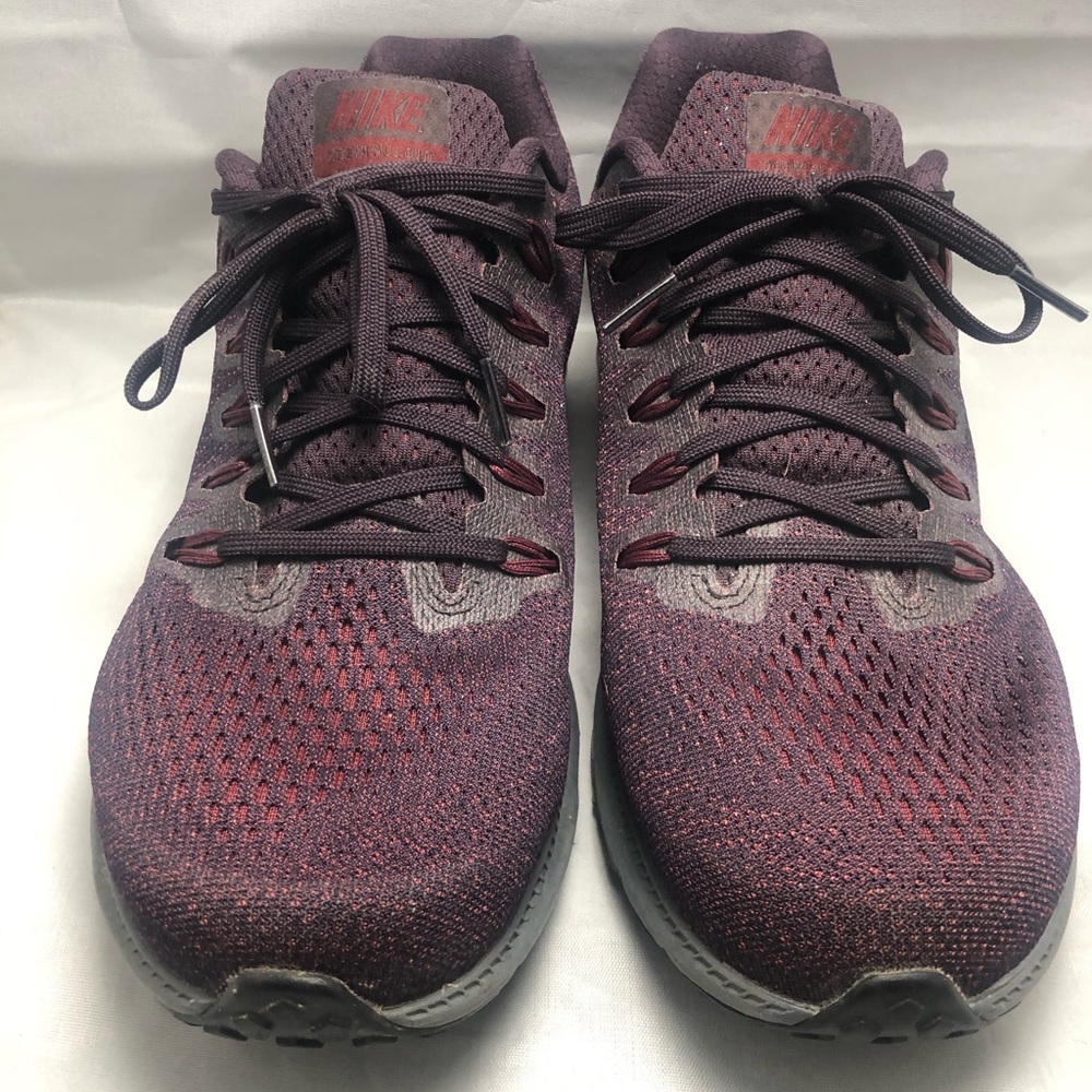 Nike Zoom All Out Low Top Running shoe size 10